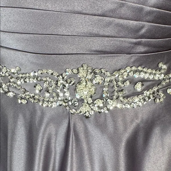 Women’s V-Neck Full Length Satin Formal Prom Dress Zip Up Back Size S NWT - Image 3