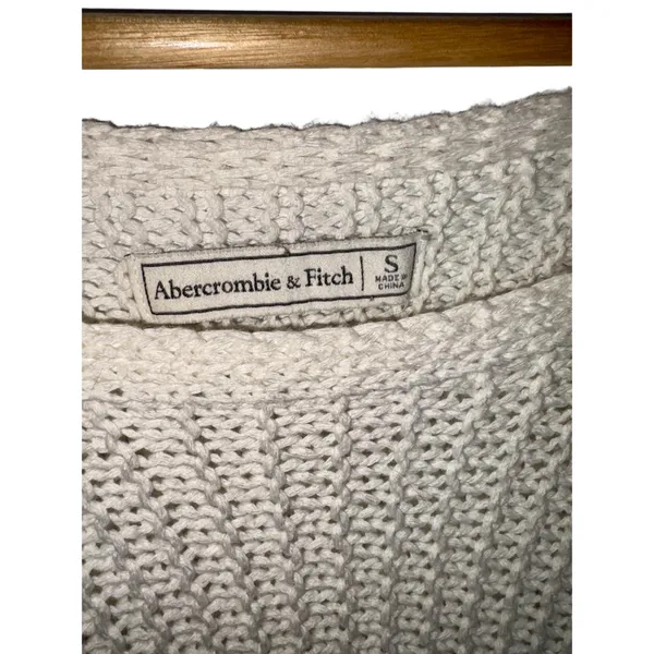 Abercrombie & Fitch Cream Knit Long Sleeve Pullover Scoop Neck Sweater Size S - Image 3