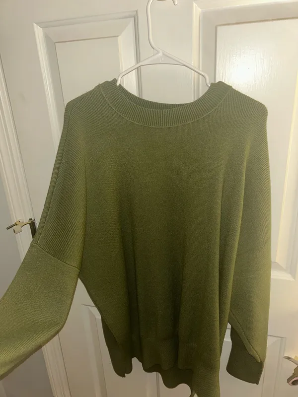 Abercrombie Sweater - Image 4