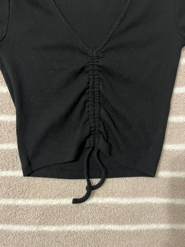 Zara Black Crop Top - Image 2