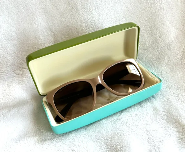 Kate Spade Tan Oversized Sunglasses - Image 8