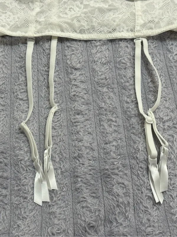 wild fable White Lace Longline Bustier Bralette with Garter Straps - Image 3