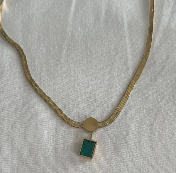 Emerald Green Diamond Crystal Gem Gold Chain Necklace - Image 2