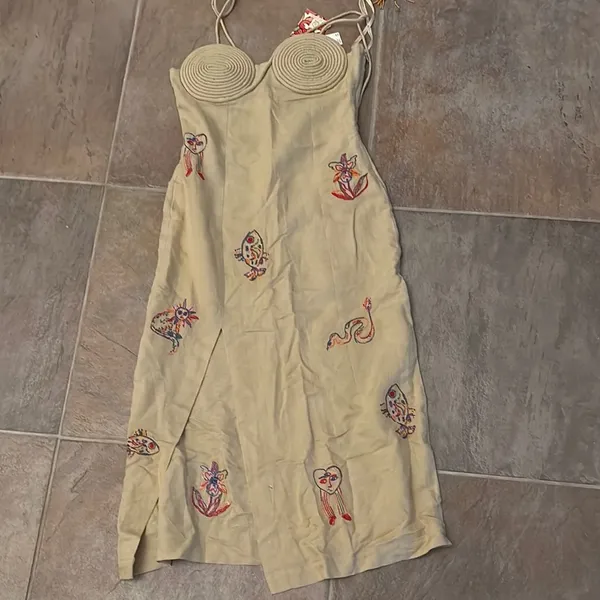 New with tags Farm Rio x Anthropologie embroidered linen dress XS - Image 5