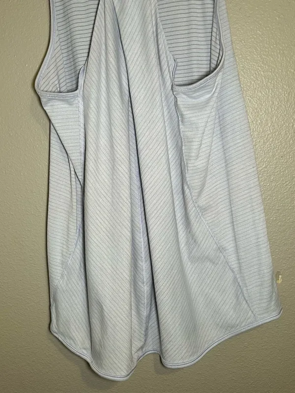Lululemon Essential Striped Pleated Racerback Athletic Tank Top Women’s Size 6 - Image 4