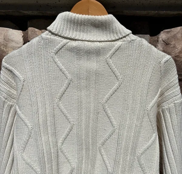 Club Monaco Women’s Sweater Heavy Cable Knit Fisherman Beige Size Large - Image 5