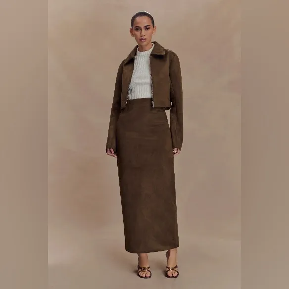 MESHKI Hayes Faux Vegan Suede Midi Maxi Skirt in Chocolate Brown Size XS NWT - Image 4