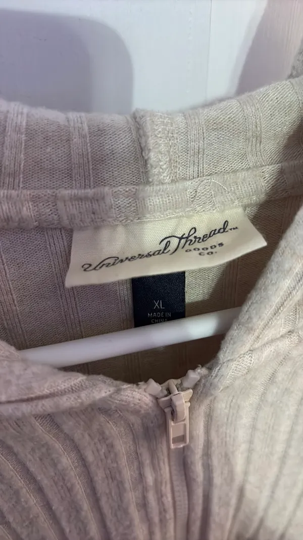 Universal Threads Sweater - Image 2