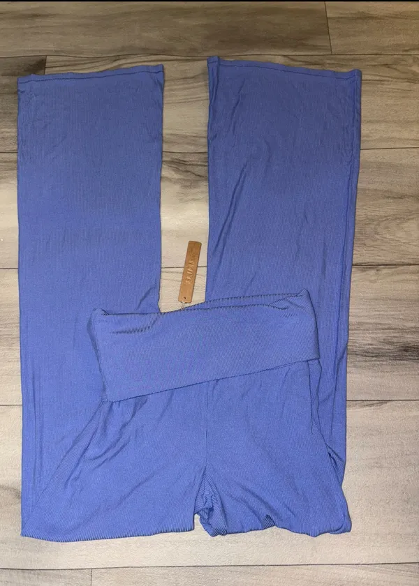 Skims soft lounge foldover pant Color cielo - Image 2