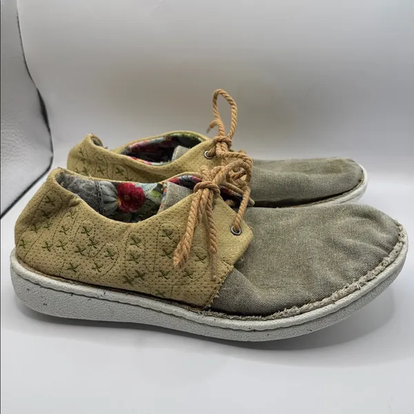 Justin Boots Cac-Tie Lace-Up Casual Shoes Tan Khaki Floral Lined Women’s JL142 Sz 8.5 - Image 6