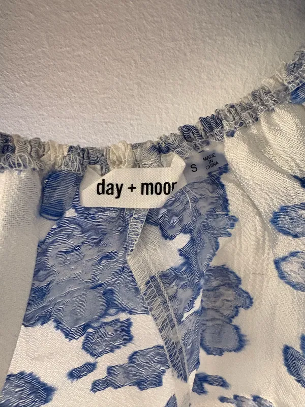 Day + Moon Ruffle floral top Blue - Image 7