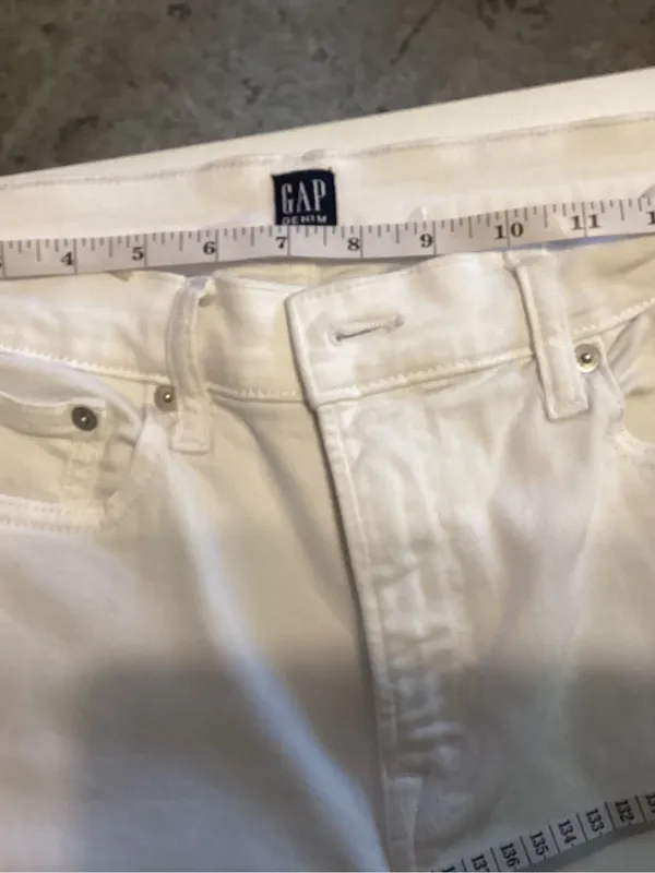 GAP White Jeans SZ 30R - Image 5