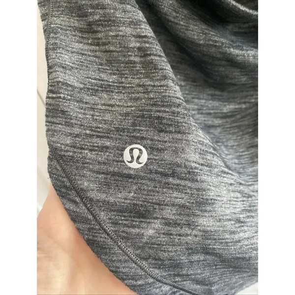 Lululemon Wild Tank Top Womens Size 6 Gray Strappy Open Back‎ Built In Bra Yoga - Image 5