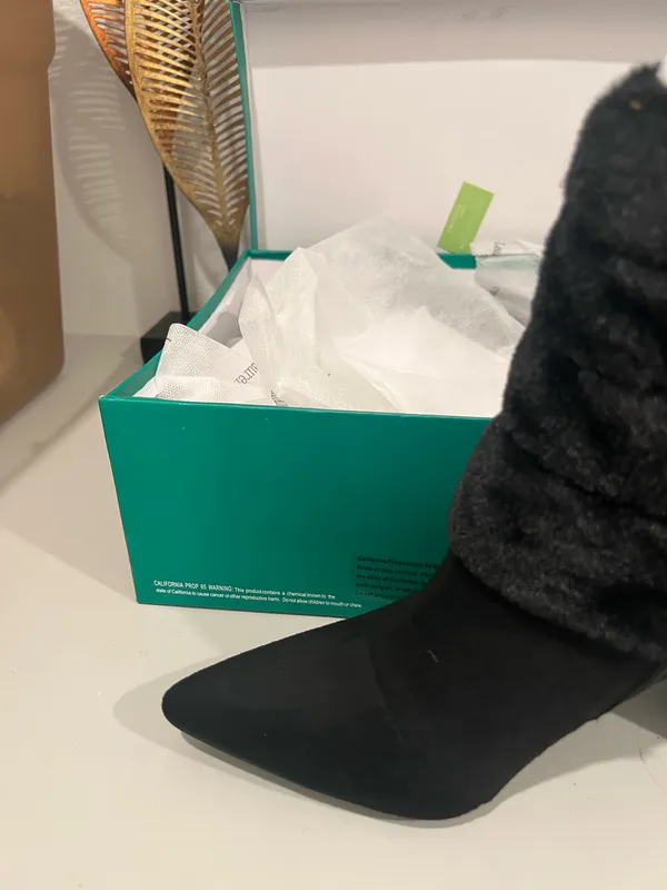Lauren Lorraine Faux Fur Half Black Boot Size 9 - Image 5