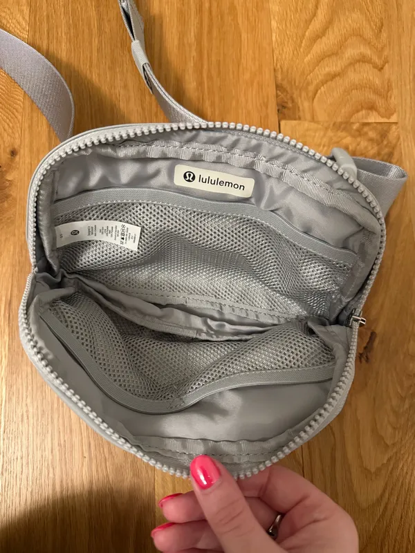 Lululemon Belt Bag - Image 3
