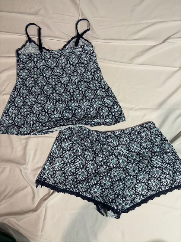 Laura Ashley 2-Piece Pajama Set | Women’s M | Lace Trim Cami & Shorts - Image 5