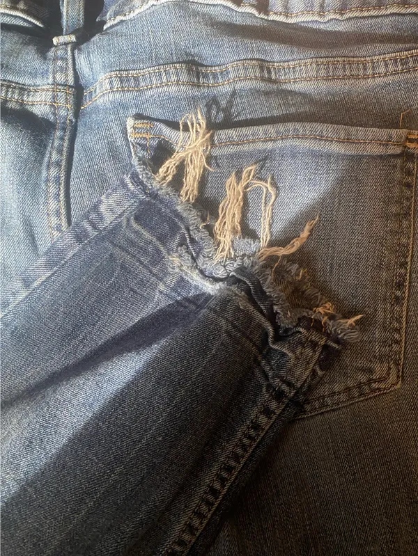 Maurice's Ripped Blue Jeans - Image 4