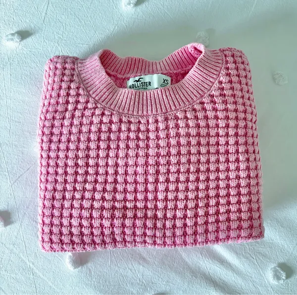 Hollister Waffle Knit Pink Sweater - Image 3
