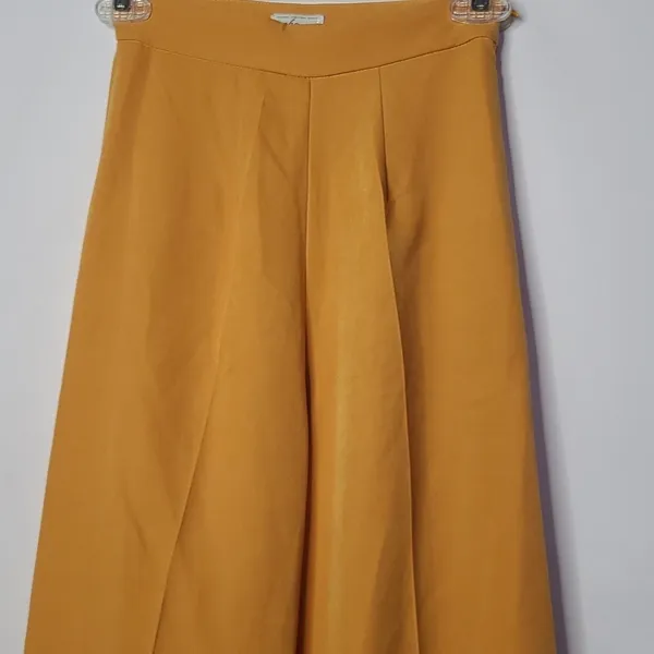 NWOT Oh Polly mustard yellow flare wide leg pleated pants sz 0 - Image 3