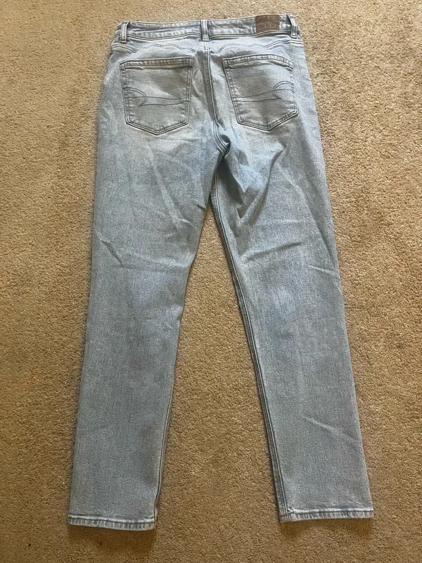 American Eagle jeans - Image 2