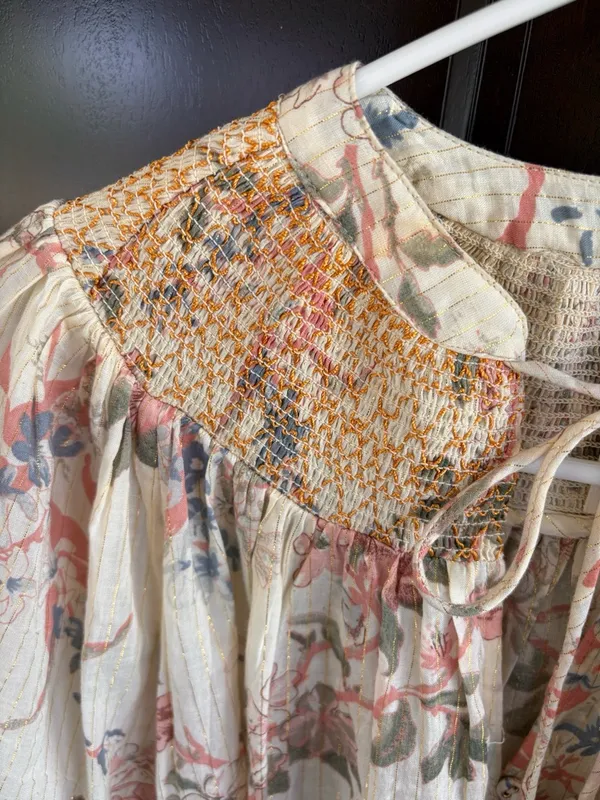 EUC Anthropologie Smocked Lurex Floral Long Sleeve Top Size Small - Image 6
