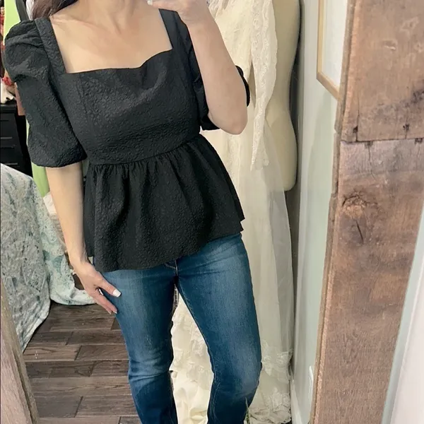 Elegant Black Women's bohoTop size large - Image 2