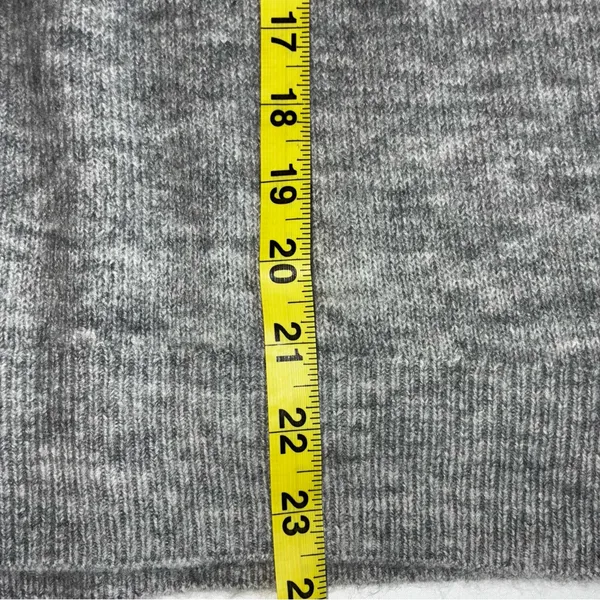 Day Dreamer Women's Gray Super Soft and Cozy Sweater - Image 5