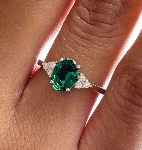 Stainless Steel Silver Oval Cut Green Gemstone Ring - Size 7 - Image 2
