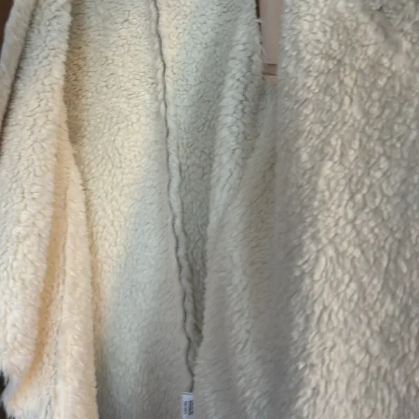 Show Me Your Mumu Mellow Fur Vest - Image 5