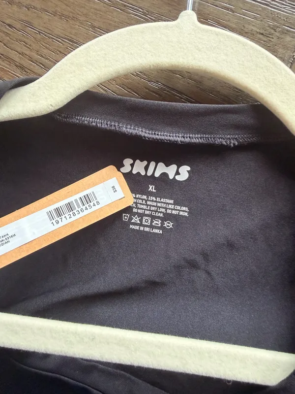 Skims Men’s Tanktop - Image 3