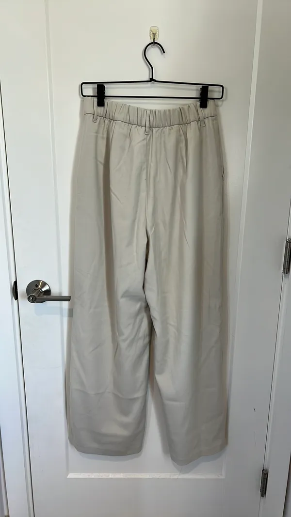 Hollister Ultra High Rise Wide Leg - Image 4