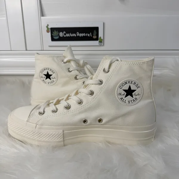 New Y2K Vibe Converse Platform High Tops With Butterfly Size 9 Womens - Image 2