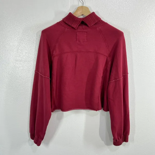 Aerie New Heights Cropped‎ Turtleneck Sweatshirt Burgundy Exposed Seam Raw Hem M - Image 4