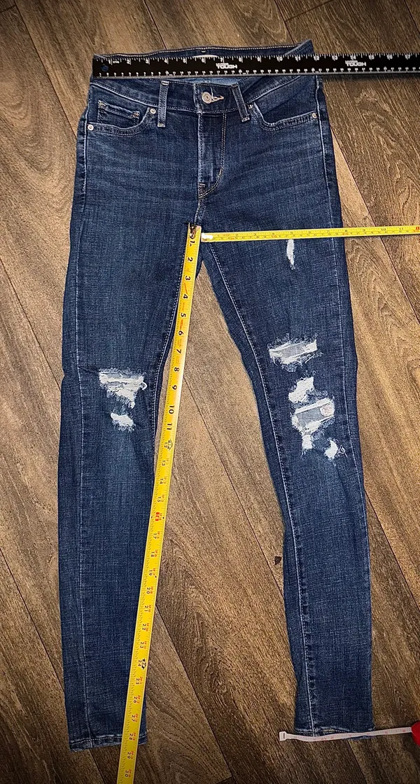 Levi’s 511 Skinny Jeans 24x28 - Image 2
