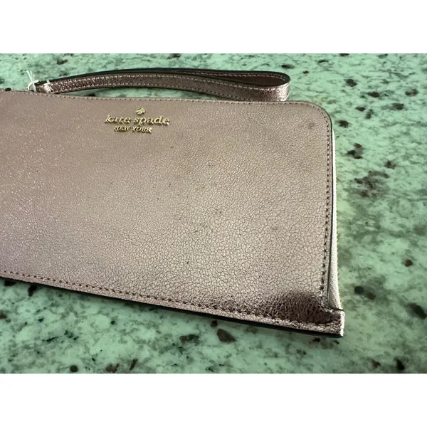 Kate Spade Lucy metallic pink Medium L-Zip bag Wristlet - Image 2