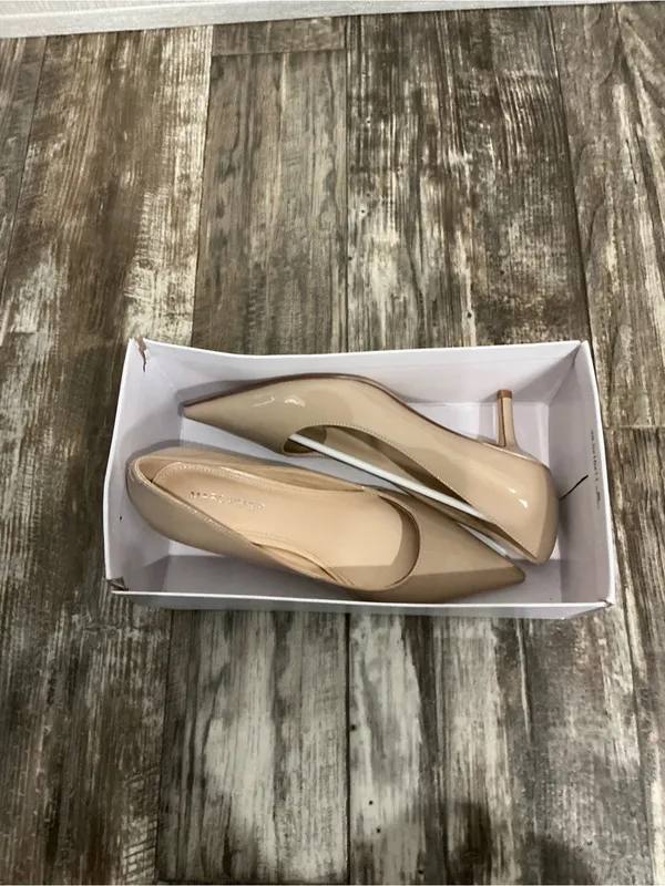 Marc Fisher Beige Patent Pointed-Toe Kitten Heel Pumps - Image 12