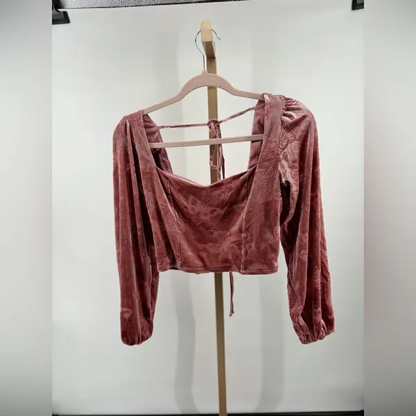 Altar'd State Velvet Burnout Smocked Crop Top Size Small Pink - Image 10