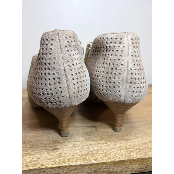 Franco Sarto Taupe Suede Perforated Pointed Toe Kitten Heel Booties 6.5 - Image 3