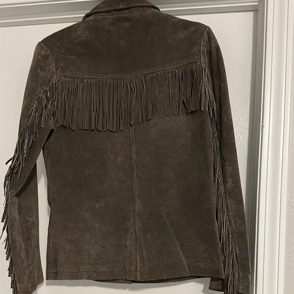 On Trend: Prana EUC 100% Leather Women's Jacket with Fringe - Image 2
