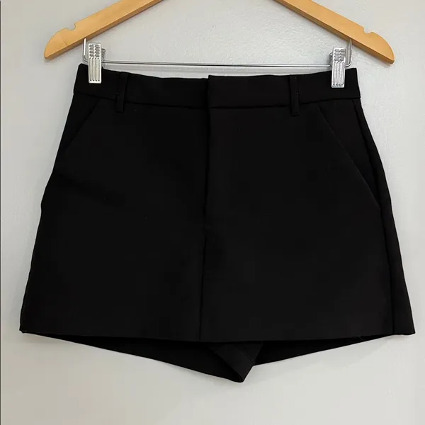 MOVING SALE Zara Black Mini Skort - Image 5