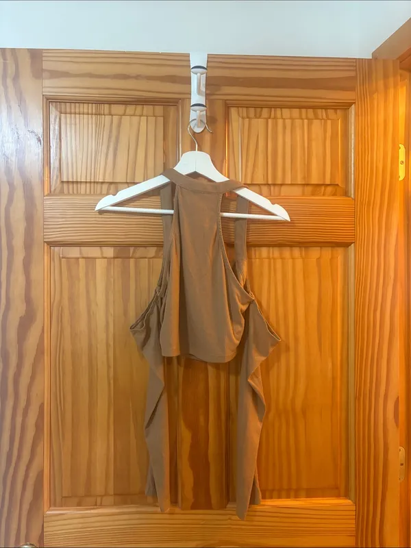 Princess Polly Size 10 Brown Open Shoulder Crop Top New With Tags - Image 5