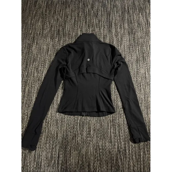 Lululemon Define Cropped Jacket *Nulu Sculpting Bodycon Size 2 - Image 2