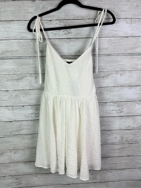 Lulus Cute and Sweet White Tie-Back Mini Skater Dress Size Medium - Image 3