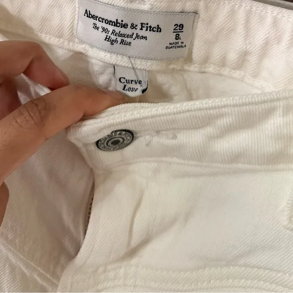 ABERCROMBIE & FITCH The 90’s Relaxed Ivory Off White High Rise Curve Jeans - Image 4