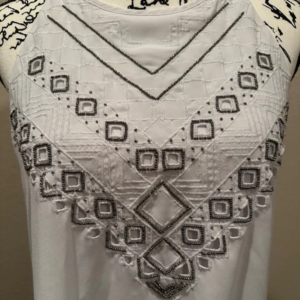 Banana Republic Beaded White Embroidered Bib Boho tank sz M - Image 3