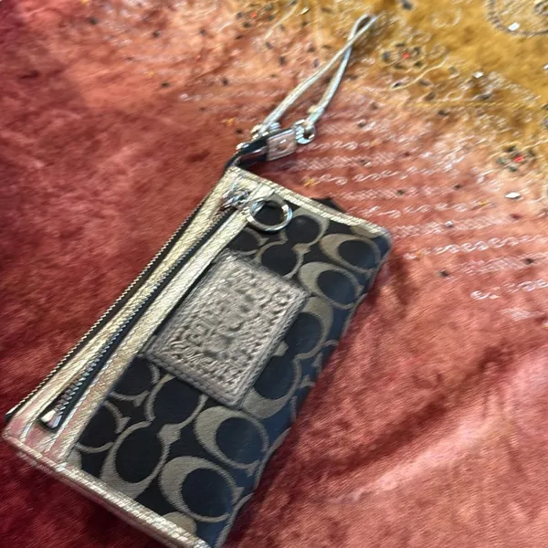 Coach Black and Gold Wristlet - Image 14