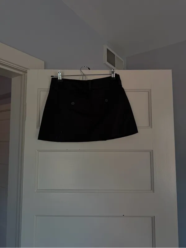 Aritzia Sunday Best Rider Skirt in Black - Image 3