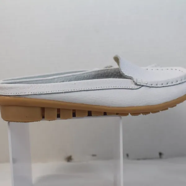 NONOLA Size 5.5 - Image 6