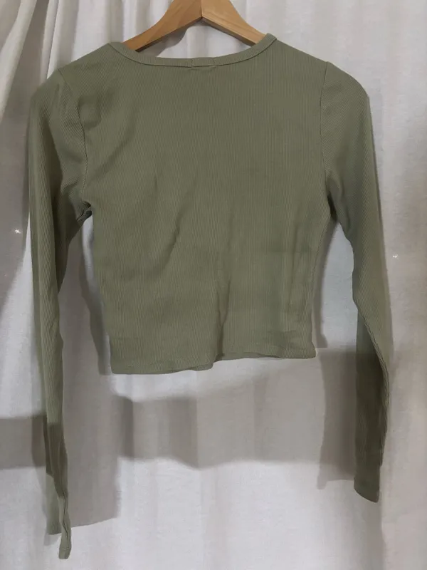 Cropped Garage Long Sleeve Top Ribbed - Image 3