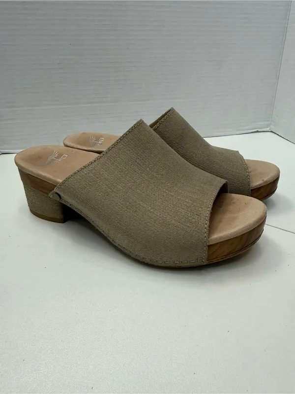 Dansko Maci Taupe Textured Leather Heeled Slide Sandals Size 36 - Image 2